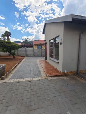 House For Rent in Tlhabane West, Rustenburg