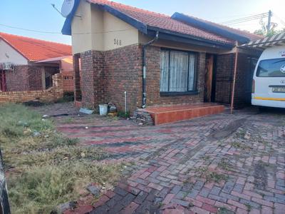 House For Sale in Paardekraal, Rustenburg